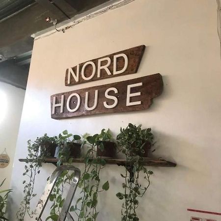 Nord House Laoag Vandrarhem Exteriör bild